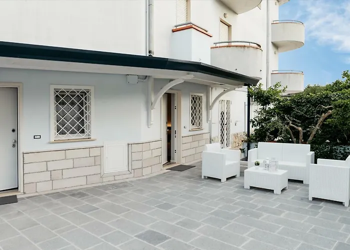 Golden Residence