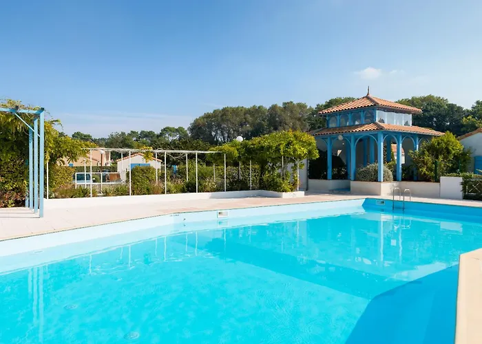 Lagrange Vacances Le Clos des Chênes