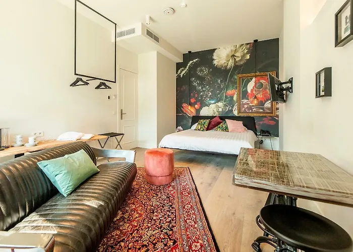 Barefoodgiulia - Inspiration Hotel Hasselt