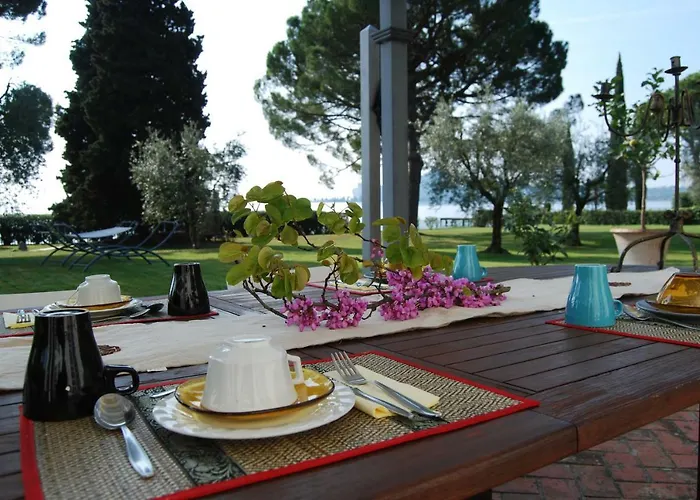 Bequi Bed and Breakfast San Felice del Benaco