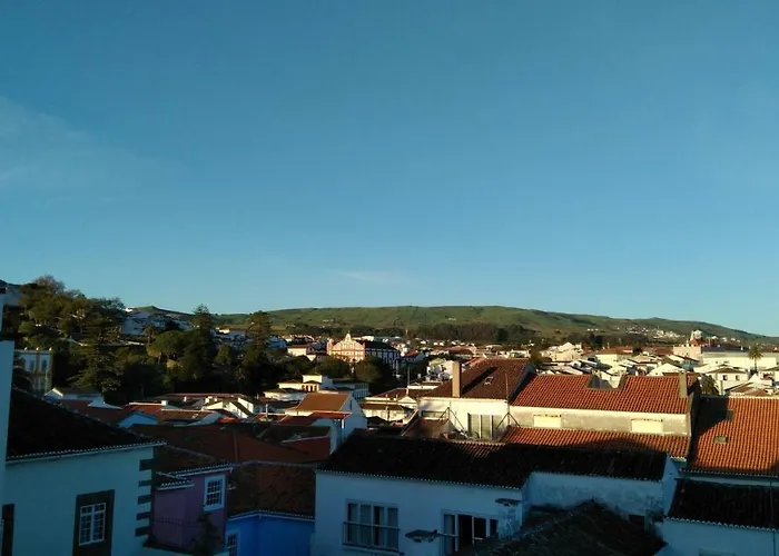 Brivaldo Guest House Angra do Heroísmo