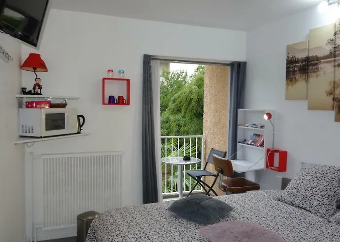 Chambre 1 PERSONNE et STUDIO 1 personne Avec Entrée Libre et Salle de Bain Privée Colomiers