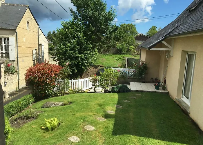 La Pomme De Nuit Bed and Breakfast Bayeux