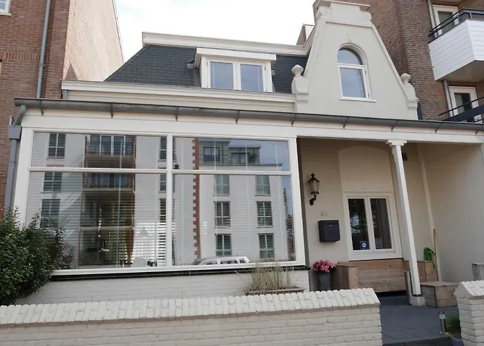 Casa Del Cisne Aparthotel Zandvoort