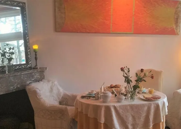 B&B Romantic Rooms Central Haarlem