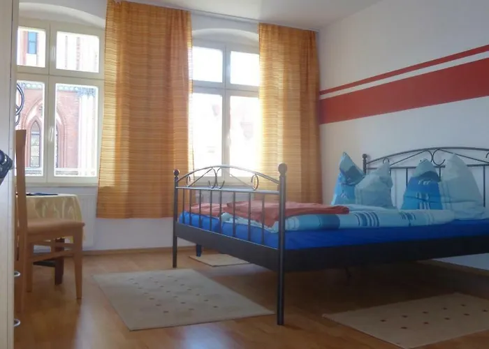 Pension&Ferienwohnung Zum Schmuckgiebel Tangermünde