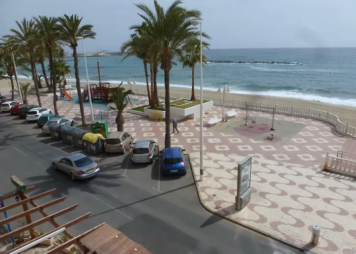 Hostal Cortés Garrucha