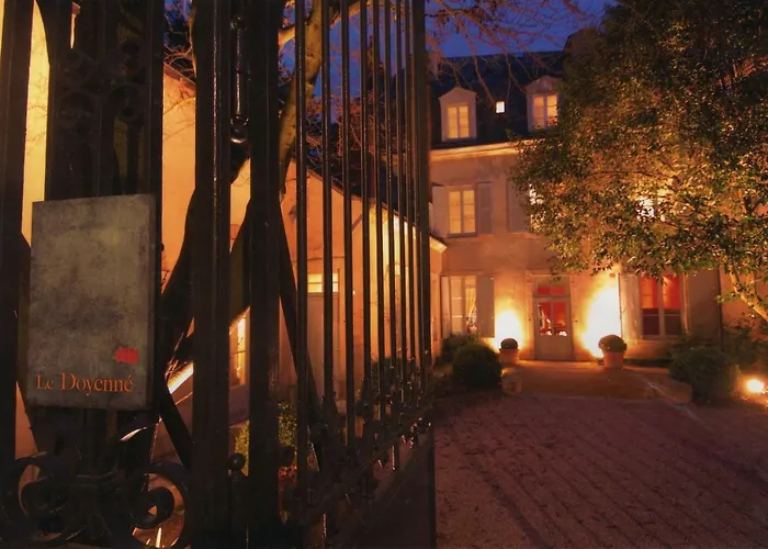 Bed and Breakfast Le Doyenne - Entree Autonome - Hypercentre à Le Mans