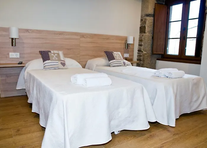 Pension Serrano Sarria