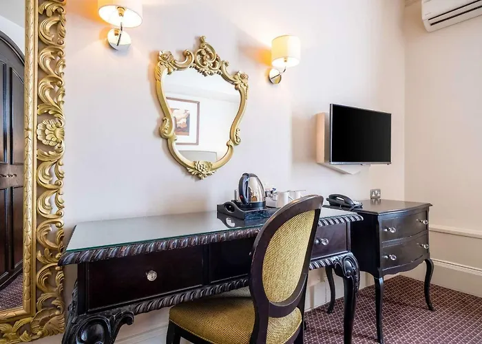 Clarion Collection Harte & Garter Hotel & Spa Windsor
