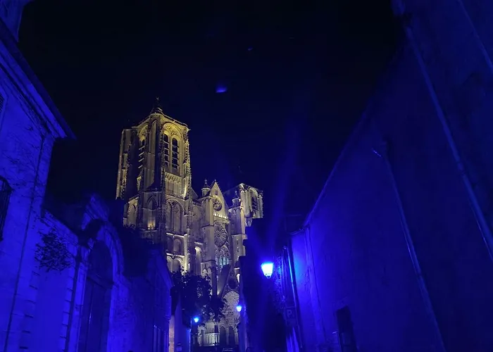 Lamarck Guest Bourges
