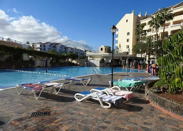 Aparthotel Castle Harbour Los Cristianos 