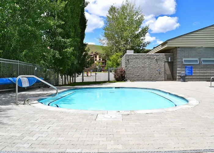 Elkhorn Studio Condo - The Clocktower Sun Valley