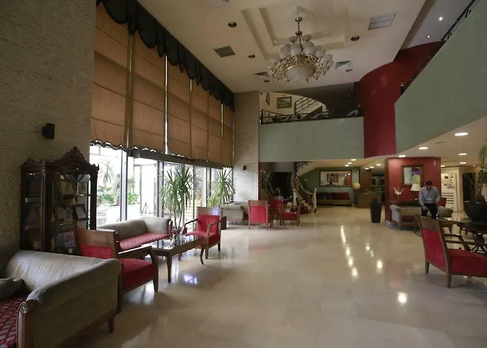 Al Fanar Palace Hotel And Suites Amán