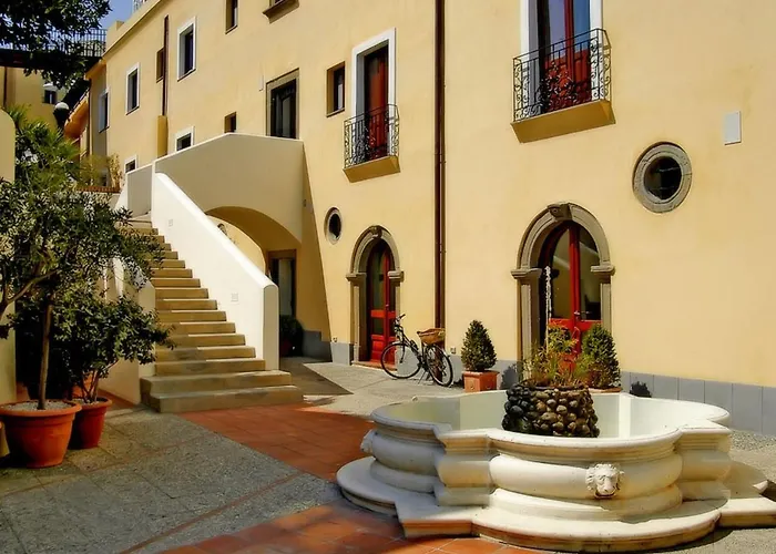 Hotel Villa Meligunis