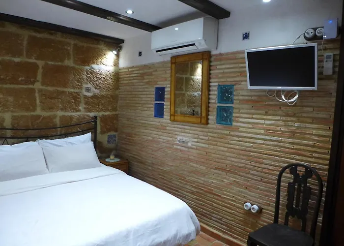 No1 CasaTosca Javea, Pequeña Habitación con baño en el Centro del Casco Antiguo