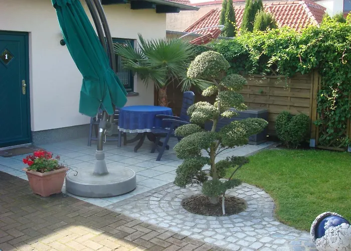 Pension zum Yachthafen Waren 