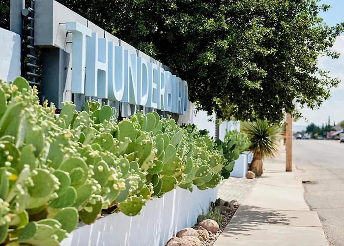 Thunderbird Hotel Marfa
