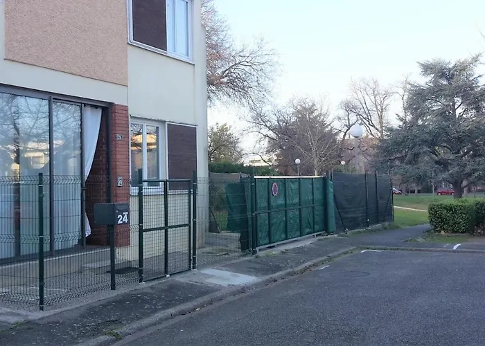 Chambre 1 PERSONNE et STUDIO 1 personne Avec Entrée Libre et Salle de Bain Privée Colomiers