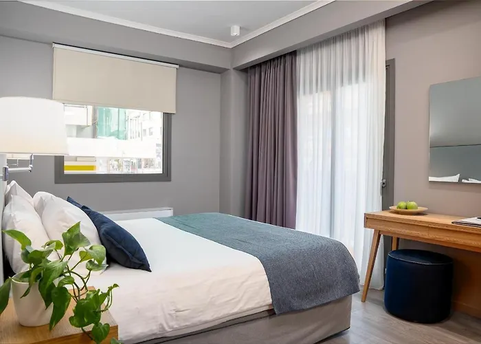 Chroma Fashion Rooms & Apartments Athene