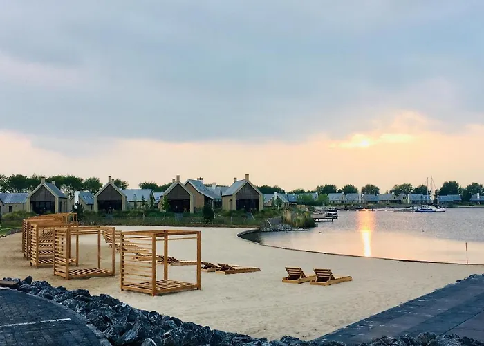 Waterrijk Oesterdam Hotel Tholen