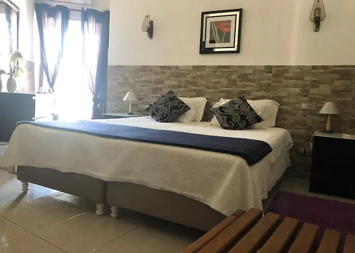 Apartamentos E Quartos Atalaia Sagres