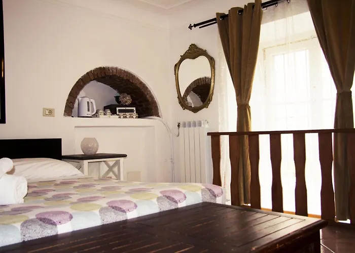 B&B 7 Archi Como