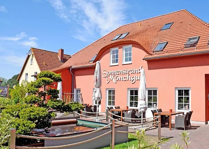 Das kleine Hotel und Ferienwohnungen auf Mönchgut!
