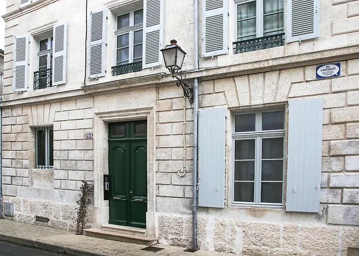 Appart Hôtel - Hyper Centre - VILLA CÔTÉ PLATEAU - 3 Étoiles Certifiées-