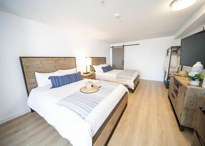 The Surfbreak Hotel San Clemente
