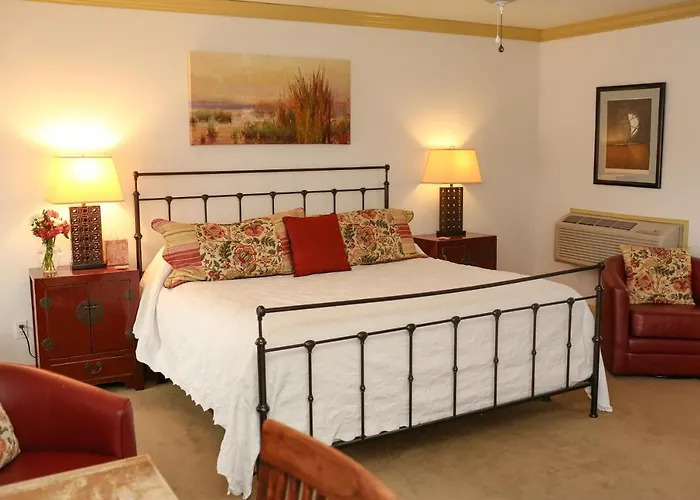 Inn At Osprey Point
