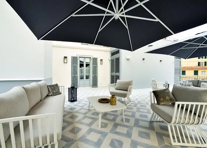 Boutique Hotel De La Ville