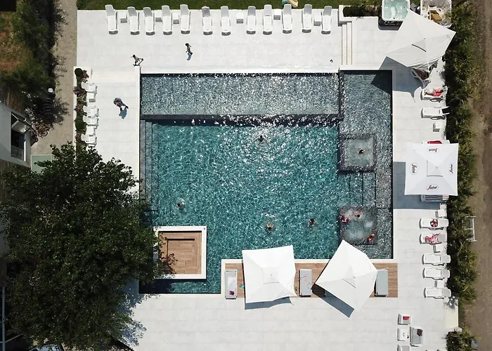 Hotel a Velipojë