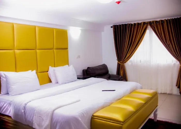 Ivon Suites