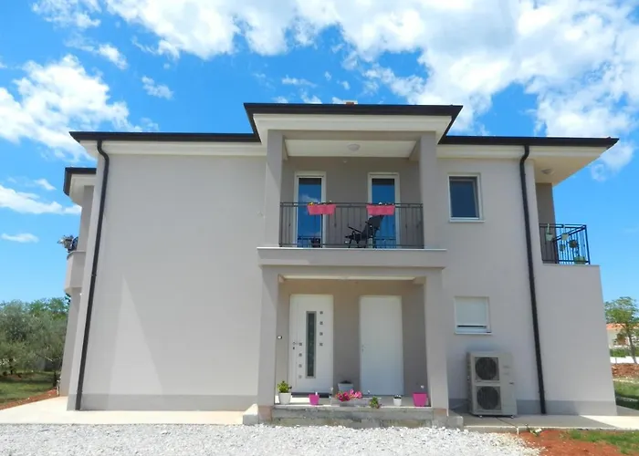 Apartment Complex Jelena